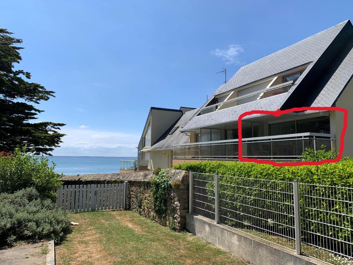 Les Pieds Dans L Eau Acces A La Plage Depuis La Residence Trebeurden Exterior photo